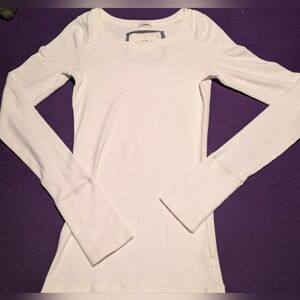 Abercrombie & Fitch White Long Sleeve Women's Tshirt Size Small